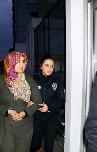 Son dakika: Adana'da FETÖ'ye şafak operasyonu
