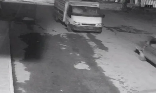 malatya-yesilyurtta-kamyonet-calan-2-supheli-tutuklandi-1675177438393.jpeg Malatya Yeşilyurt'ta kamyonet çalan 2 şüpheli tutuklandı!-3