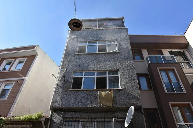 Fatih'te korkutan yangın!