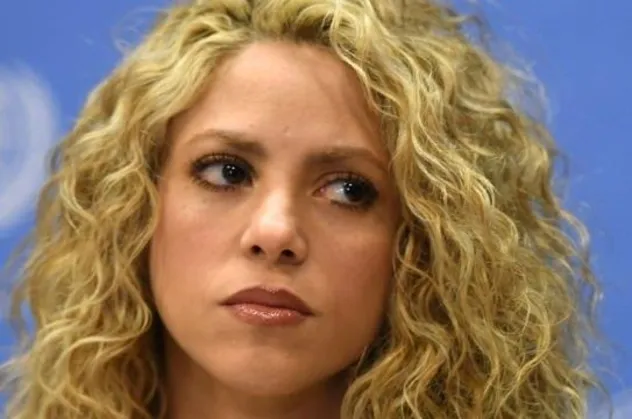 Dünyaca ünlü sanatçı Shakira'ya şok!