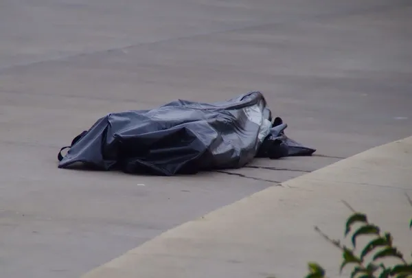 İstanbul Fatih'te korkutan görüntü! Samatya Sahili'nde kıyıya ceset vurdu-1