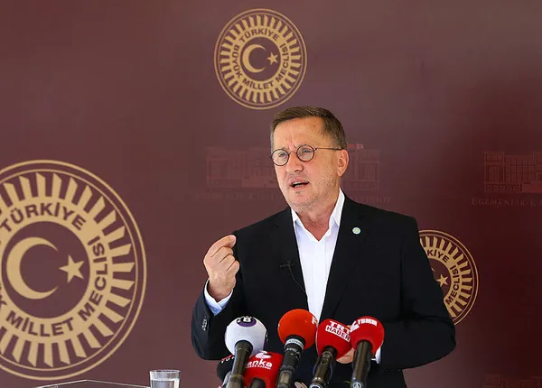 son-dakika-millet-ittifakinda-dagilmanin-kiyisinda-selahattin-demirtasin-aciklamalari-iyi-partiyi-kizdiracak-gucunuz-yetmez-1615297832181.jpg SON DAKİKA: Millet İttifakı dağılmanın kıyısında! Selahattin Demirtaş'ın açıklamaları İYİ Parti'yi kızdıracak: Gücünüz yetmez-12