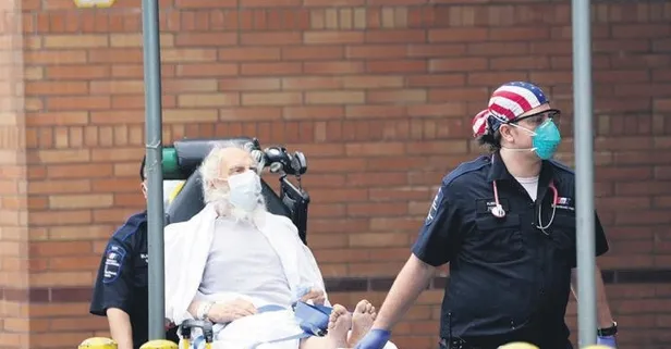 1 mezara 10 ceset! Coronavirüs ABD'de sağlık sistemini çökertti...