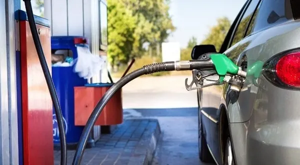 son-dakika-benzin-fiyatlarina-indirim-geliyor-13-temmuz-2022-benzin-ve-mazot-fiyati-ne-kadar-olacak-1657700102936.jpg SON DAKİKA: Benzin fiyatlarına indirim geliyor! 13 Temmuz 2022 benzin ve mazot fiyatı ne kadar olacak?-7