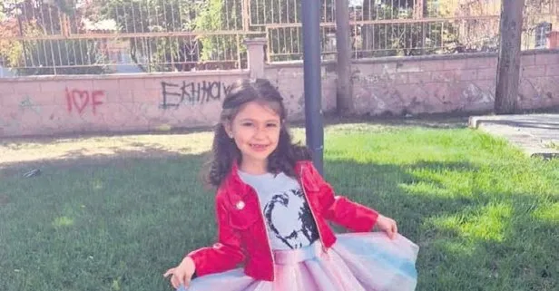 Karaman’da acı olay: Oyun oynarken yere düşen Selin’e araba çarptı!