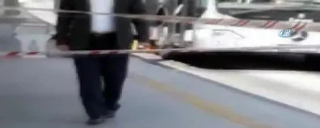 Esenyurtta metrobüs yolunda kaza!