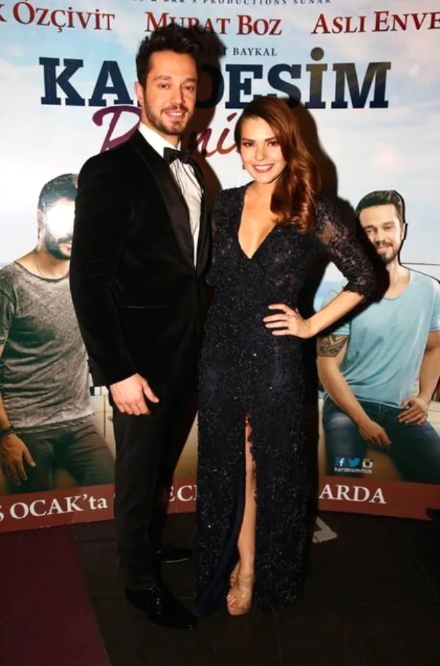 Aslı Enver Murat Boz'un ardından ailesini de sildi - 1