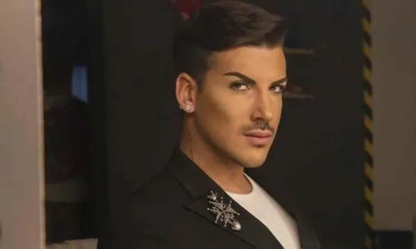 Uçak tuvaletinde müstehcen görüntüleri ortaya çıkan Kerimcan Durmaz'a şok! Hapis cezası istemiyle dava açıldı-6