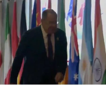g20de-panik-lavrov-torende-az-daha-dusuyordu-1694242116961.jpeg