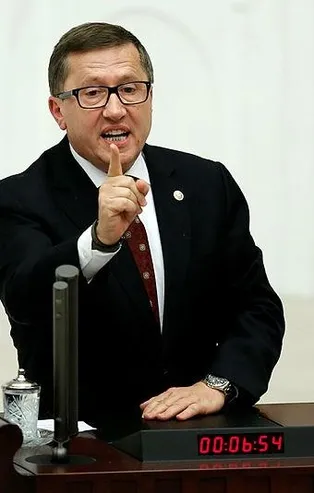 İyi Partili vekil Lütfü Türkkan'dan şehit babasıyla ilgili skandal sözler: "Bu sarıklı arkadaş kim?"