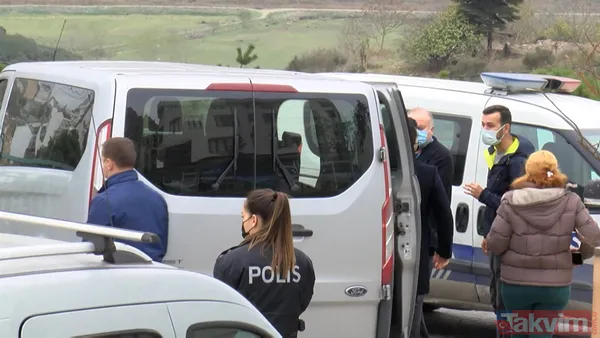 İstanbul Başakşehir'de kan donduran olay: Cami bahçesinde çarşafa sarılı cenin bulundu - 2