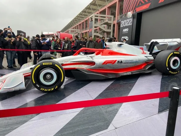 Formula 1 Türkiye GP | İstanbul'da izdiham, Hamilton'ın sitemi, Charles Leclerc'in pit-stopu, Valtteri Bottas'ın zaferi ve Carlos Sainz...-13