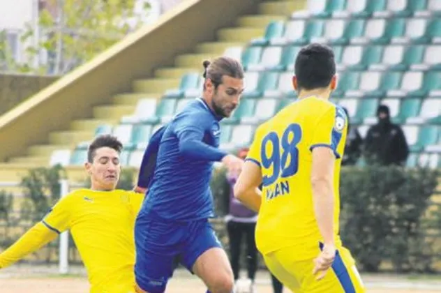 Ankaragücü tepetaklak