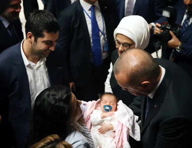 Son dakika: Başkan Erdoğan, New York'ta düzenlenen Ara Güler Sergisi'nin açılışını yaptı-4