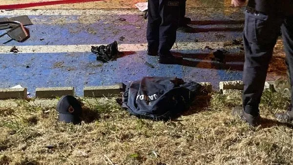 Ağaca çarparak parçalanan otomobilin sürücüsü astsubay hayatını kaybetti! Bursa'daki feci kaza kamerada-6