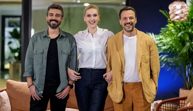 dugum-dizisi-ne-zaman-yayinlanacak-konusu-nedir-dugum-oyuncu-kadrosu-berguzar-korelin-yeni-dizisi-1706204835619.jpg Düğüm oyuncu kadrosu! Düğüm dizisi ne zaman yayınlanacak, konusu nedir? Bergüzar Korel'in yeni dizisi...-5