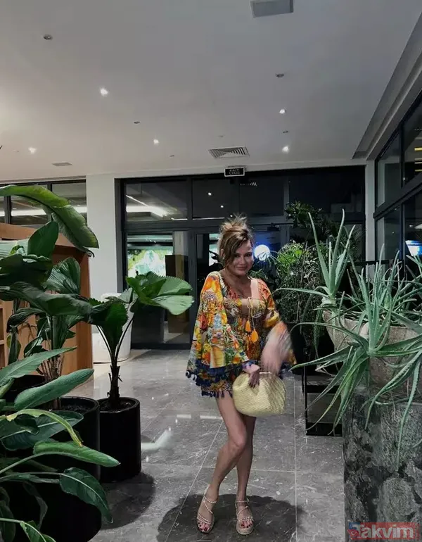 53 yaşındaki Deniz Seki son haliyle şaşkına çevirdi! Fazla kilolarını veren Deniz Seki süper minisiyle "Artık fitim" dedi - 6