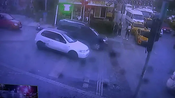 1598946446447.jpg Önce taciz sonra ateş etti! Genç kızlar dehşeti yaşadı-2