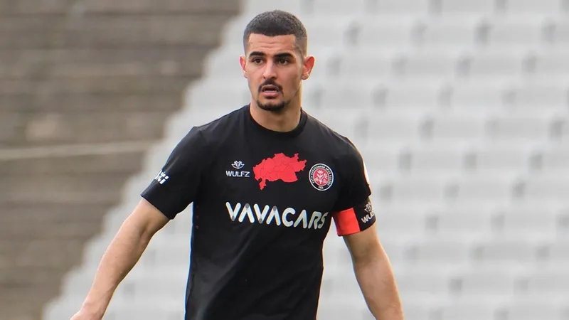 jose-mourinho-premier-ligin-yildizini-istedi-ilk-transferini-eski-takimindan-aliyor-10-gol-ve-6-asistle-sezona-1719343664739.jpg Jose Mourinho Premier Lig'in yıldızını istedi! İlk transferini eski takımından yapıyor... 10 gol ve 6 asistle sezona damga vurmuştu-12