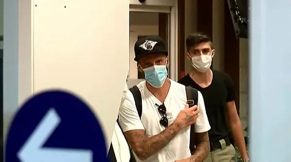 Son dakika: Jose Sosa Fenerbahçe için İstanbul'a geldi-1