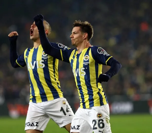 fenerbahceden-miha-zajc-karari-yonetim-elini-cabuk-tutuyor-1647076287552.jpg