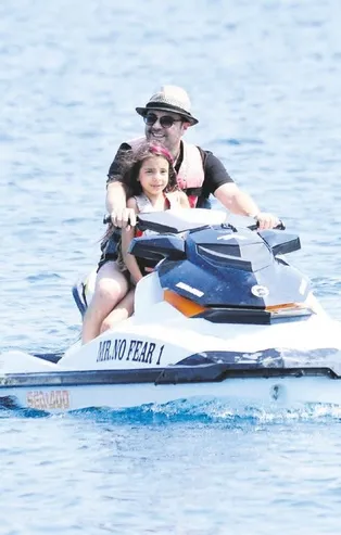 Burak Kut bayramı Bodrum'da geçirdi