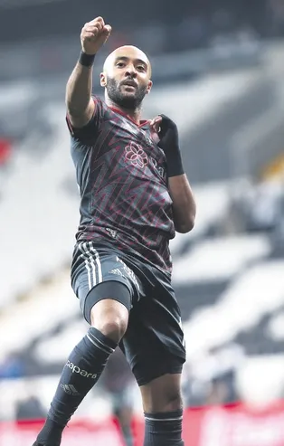 Redmond’da anahtar istikrar! Şenol Güneş'in kararı belli oldu... | Spor haberleri...