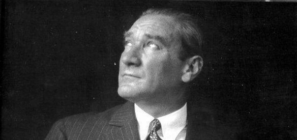 Mustafa Kemal, Batı Anadolu gezisine çıktı.