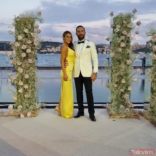 Arka Sokaklar’ın Bahar’ı Merve Oflaz önce sevgilisinin kucağında poz verdi sonra spor salonunda şov yaptı! Yatak odası paylaşımı... - 20