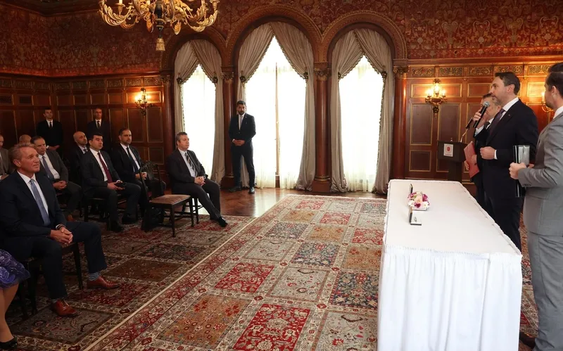 Enerji ve Tabii Kaynaklar Bakanı Alparslan Bayraktar duyurdu: BOTAŞ ve ExxonMobil, LNG ticaretine ilişkin işbirliği anlaşması imzaladı-2