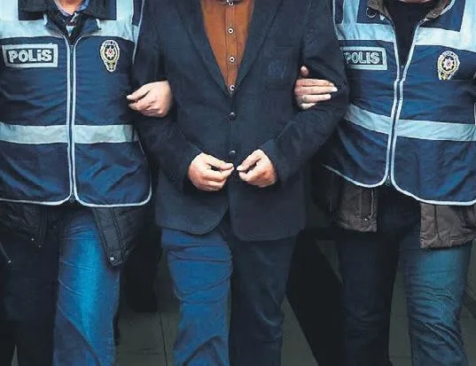 FETÖ’ye itirafçı darbesi