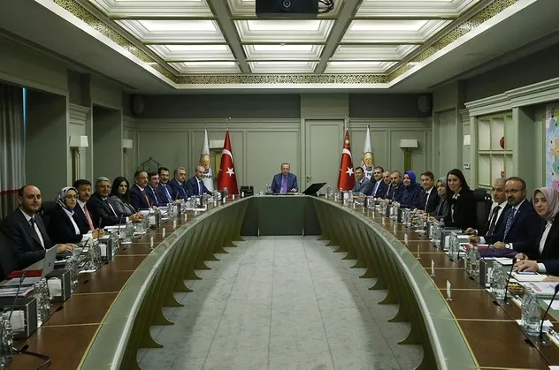 AK Parti MYK sonrası kritik açıklamalar