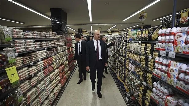 ticaret-bakanligindan-fiyat-etiketi-ve-urun-guvenligi-denetimleri-firsatcilara-ceza-yagdi-1692343913429.jpeg Ticaret Bakanlığı'ndan fiyat etiketi ve ürün güvenliği denetimleri! Fırsatçılara ceza yağdı-2