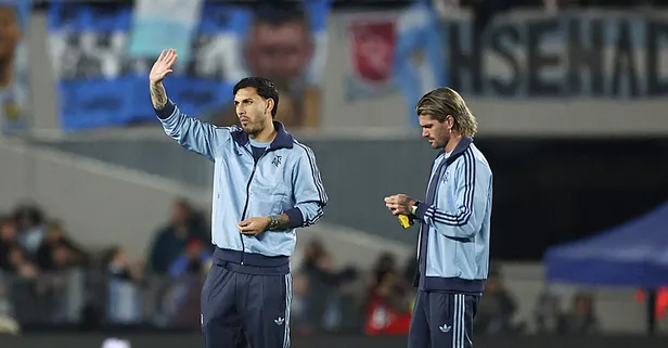 Leandro Paredes Boca Juniors yolcusu