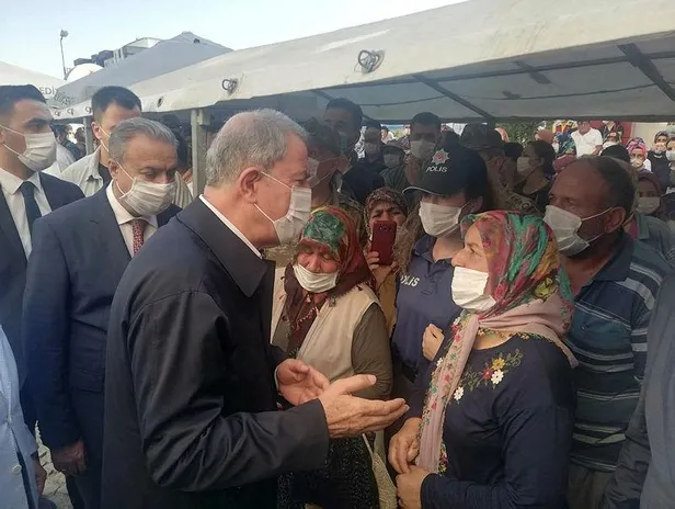 Son dakika: Mersin'de devrilen otobüste şehit olan er Mustafa Dağlı son yolculuğuna uğurlandı-2