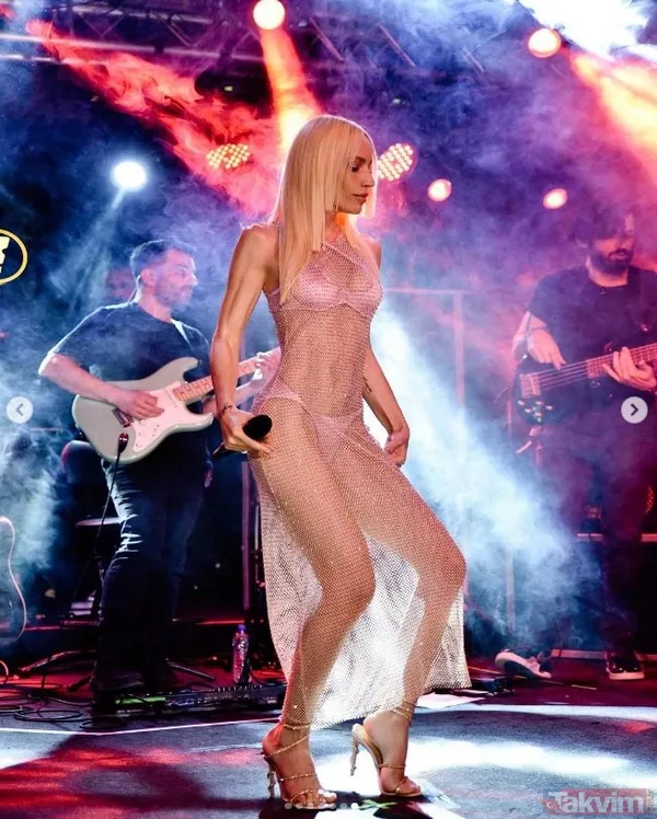 Gülşen’in ateşten elbisesine sosyal medyanın tepkisi sert oldu! Kimi iç çamaşırına benzetti kimi “Yakışıksız ve hadsiz” dedi - 8