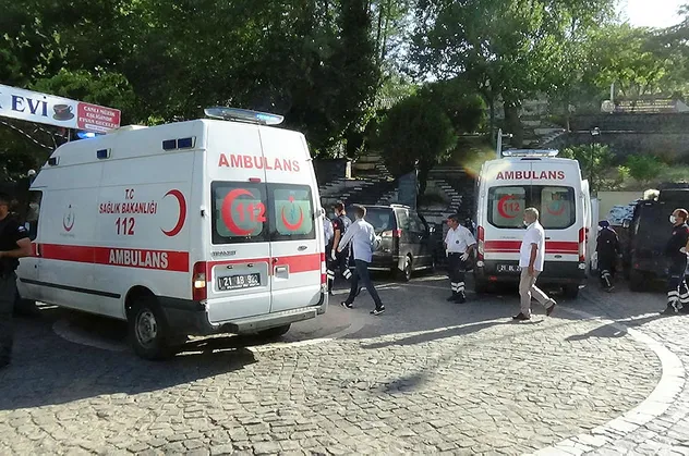 İhale kavgasında kan döküldü! 1'i ağır 8 yaralı