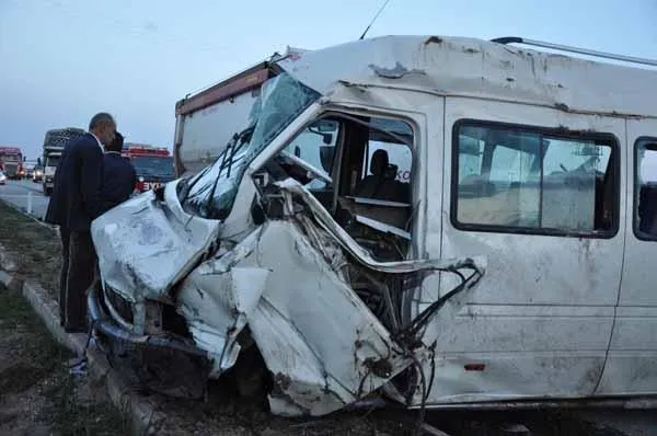 Son dakika: Yozgat'ta feci kaza! Çok sayıda ölü ve yaralı var-3