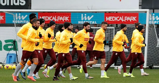 Galatasaray'da yeni transfere büyük şok! Kadro dışı kaldı