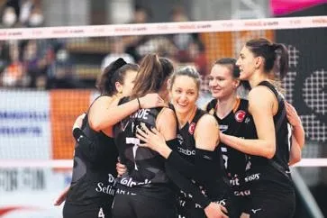 besiktas-kara-bulutlari-dagitmak-istiyor-super-ligde-5-mactir-kazanamayan-kara-kartal-hedef-mutlak-galibiyet-1639258818964.jpeg Beşiktaş kara bulutları dağıtmak istiyor! Süper Lig'de 5 maçtır kazanamayan Kara Kartal'da hedef mutlak galibiyet-23