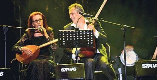 yavzuy-bingolun-annesi-sahsenem-baci-neden-oldu-yavuz-bingolun-annesi-sahsenem-baci-kimdir-sahsenem-baci-hasta-1655213412191.jpg Yavuz Bingöl’ün annesi Şahsenem Bacı neden öldü? Şahsenem Bacı kimdir, kaç yaşında, hastalığı neydi?-2