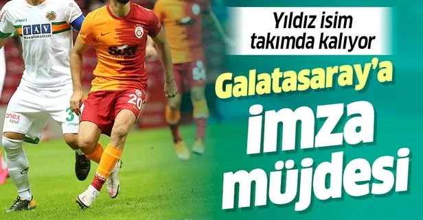 Galatasaray’a imza müjdesi! Emre Akbaba takımda kalıyor