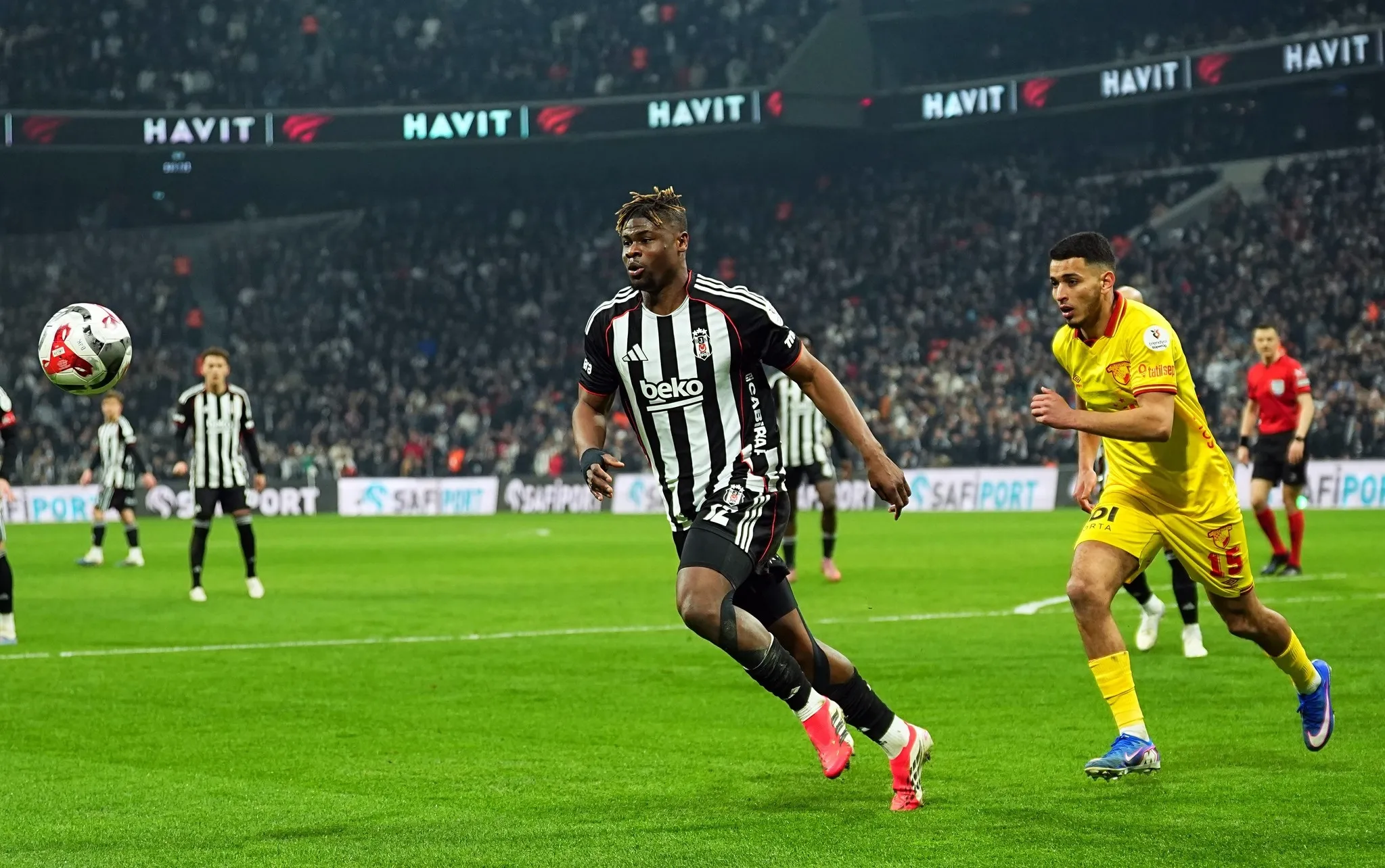 Spor yazarları Beşiktaş-Göztepe maçını değerlendirdi - 8