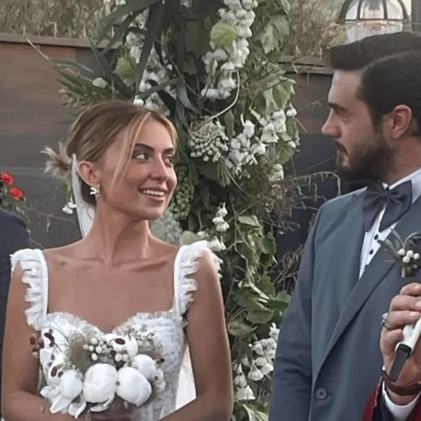 ismail-ege-sasmaz-ile-hande-unal-evlendi-1625687341880.jpg İsmail Ege Şaşmaz ile Hande Ünal evlendi!-5