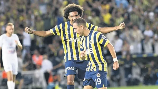 jorge-jesus-ciktigi-2-lig-macinda-futbol-felsefesini-takimina-tasidigini-ispat-etti-1660689684097.jpeg Jorge Jesus çıktığı 2 lig maçında futbol felsefesini takımına taşıdığını ispat etti-3