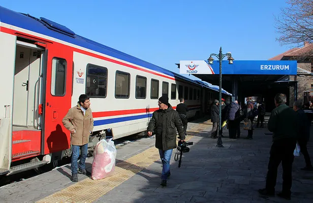 Doğu Ekspresi ve Turizm Ekspresi'nde talep patlaması! Tek kişilik bilet bakın kaç lira oldu!-3