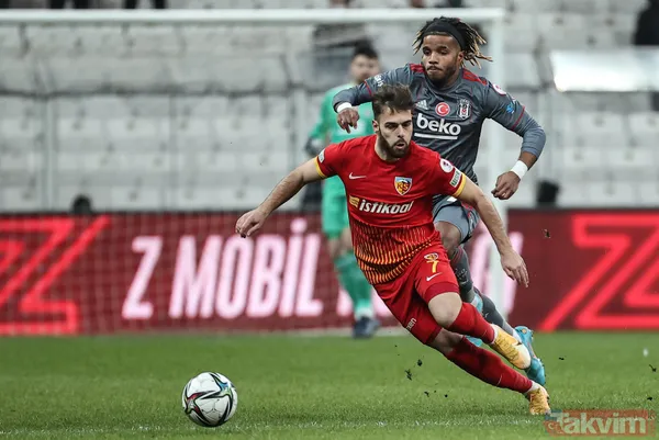 Beşiktaş taraftarını çıldırtan performans! Michy Batshuayi hedef oldu - 4