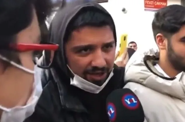 İBB'de yüksek maaşla çalışan Fırat Bıcırdı PKK'lı Yol TV'ye kurgu röportaj verdi: Her girdiğim işten Suriyelilerden dolayı çıkarılıyorum