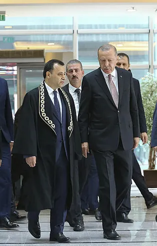 Başkan Erdoğan AYM'de yemin törenine katıldı