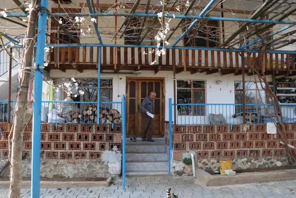 son-dakika-e-devlet-miras-sorgulama-sehit-oldu-sanilan-dededen-4-milyon-lira-miras-kaldi-1615456988528.jpg SON DAKİKA: e-Devlet miras sorgulama! Şehit oldu sanılan dededen 4 milyon lira miras kaldı-5